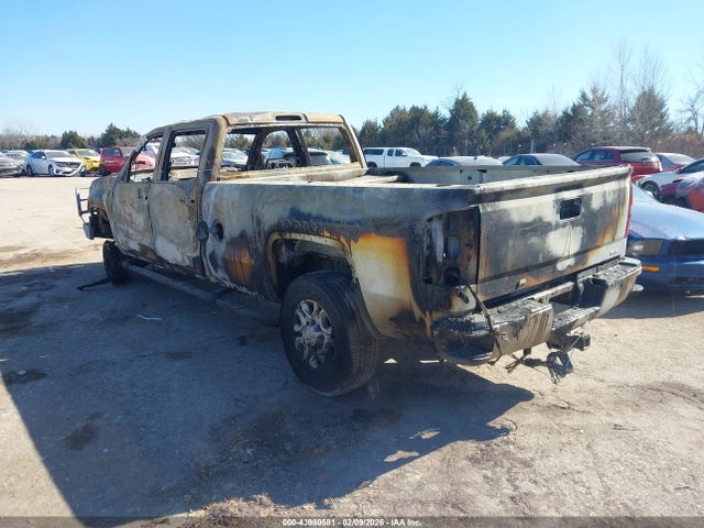 43980581 :رقم المزاد ، 1GT12PEY3KF217239 vin ، 2019 Gmc Sierra 2500hd Sle مزاد بيع