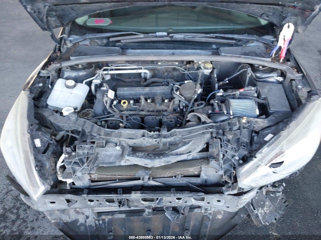 Ford FOCUS S 2016 1FADP3E28GL234586 Image 10