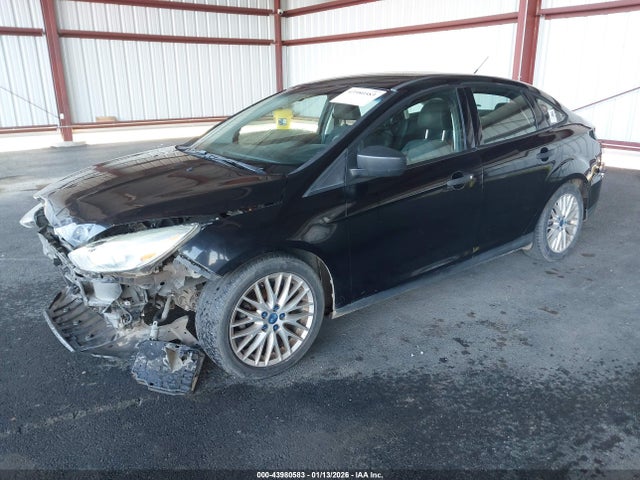 Ford FOCUS S 2016 1FADP3E28GL234586 Image 2