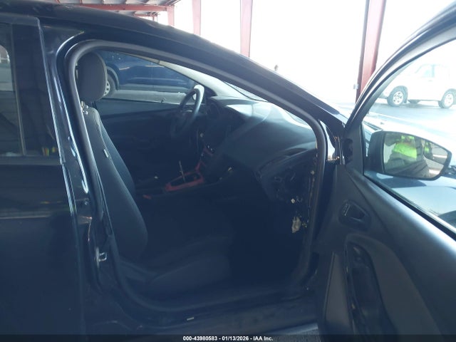 Ford FOCUS S 2016 1FADP3E28GL234586 Image 5