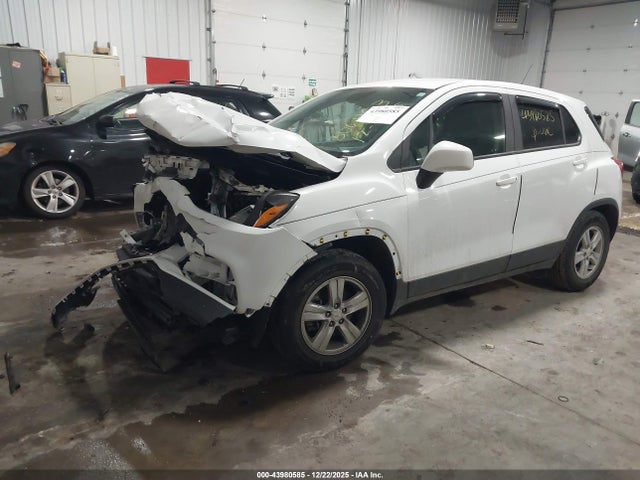 43980585 :رقم المزاد ، KL7CJKSBXLB046445 vin ، 2020 Chevrolet Trax Fwd Ls مزاد بيع
