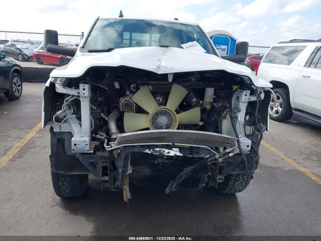 Aukcja sprzedaży 2022 Ram 2500 Tradesman  4x4 8' Box, vin: 3C6UR5HL2NG212752, numer aukcji: 43980631