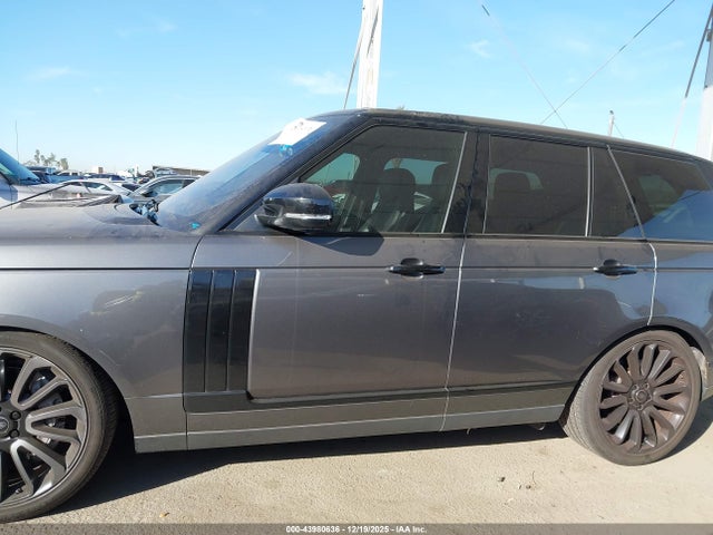 Land Rover Range Rover 5.0l V8 Supercharged 2016 SALGS2EF7GA250785 Image 14