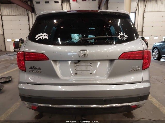 Honda Pilot Elite 2017 5FNYF6H02HB044183 Image 16