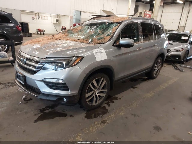 Honda Pilot Elite 2017 5FNYF6H02HB044183 Image 2