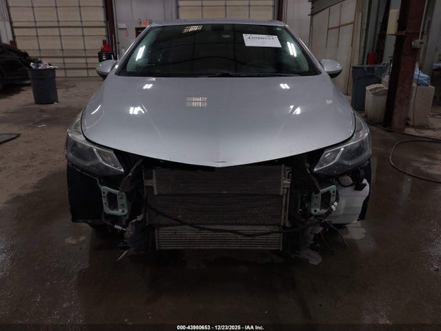 1G1BE5SMXH7249294 Chevrolet Cruze Lt Auto