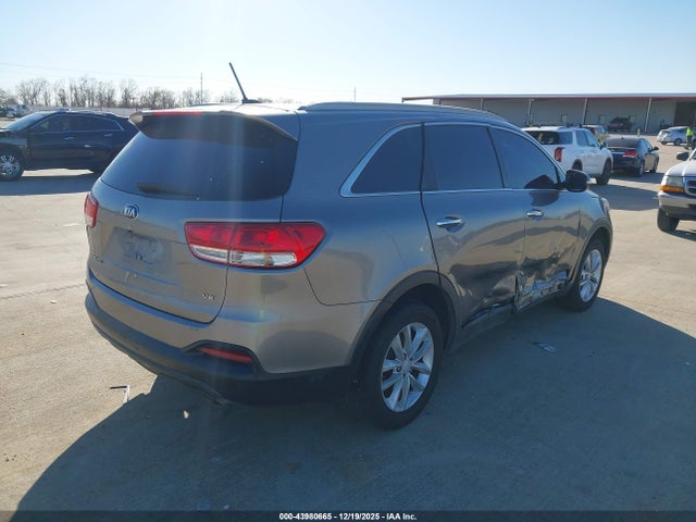 5XYPG4A57JG354623 KIA Sorento 3.3l Lx