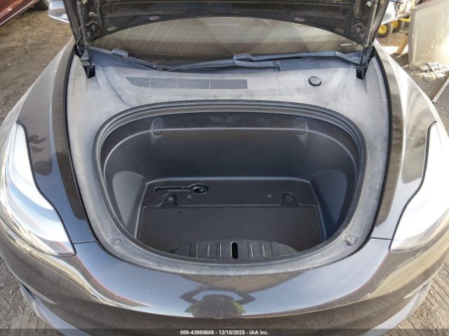 2019 TESLA MODEL 3 5YJ3E1EA8KF399380 Photo 9