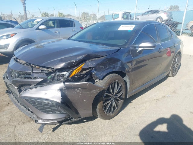 4T1G11AK4RU911080 Toyota CAMRY SE