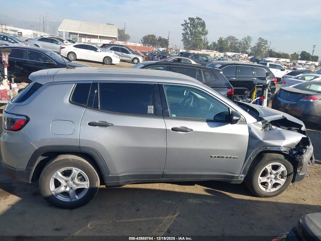 3C4NJCAB7NT136995 Jeep Compass Sport Fwd