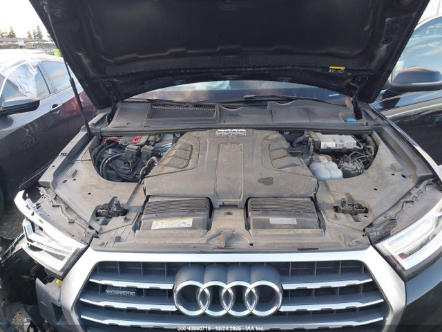 2017 AUDI Q7 WA1LAAF70HD058600 Photo 9