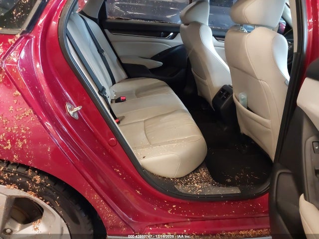 1HGCV1F97JA073163 Honda Accord Touring