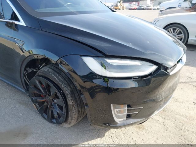 2016 TESLA MODEL X 5YJXCAE22GF006531 Photo 5