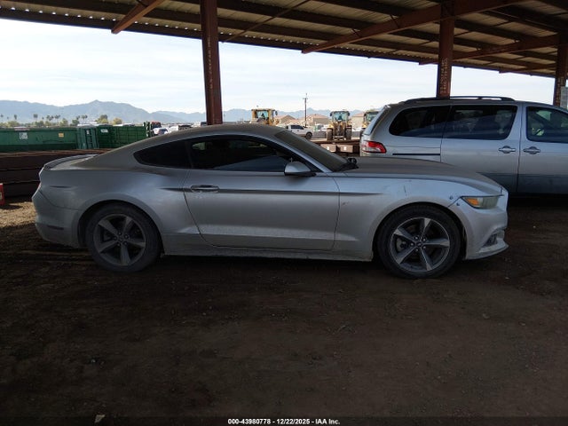 Ford Mustang V6 2015 1FA6P8AM3F5339701 Image 12