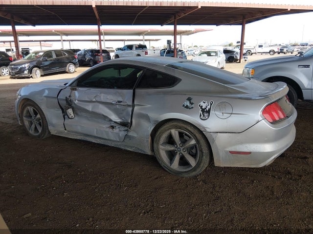 Ford Mustang V6 2015 1FA6P8AM3F5339701 Image 13