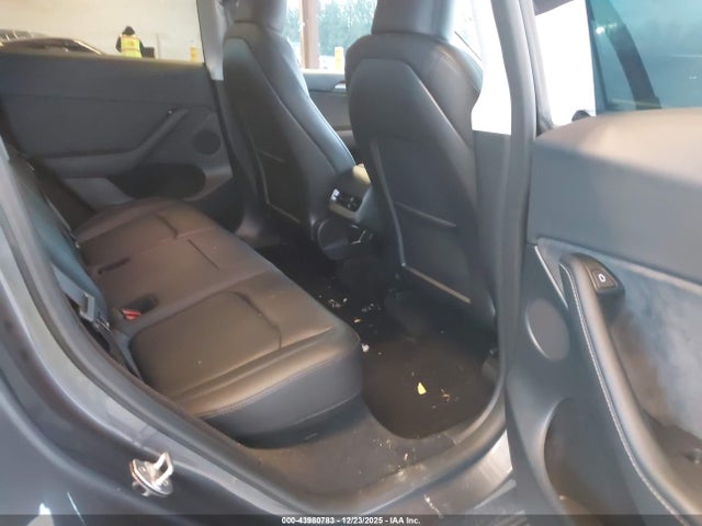 2023 TESLA MODEL Y 7SAYGDEE7PF913251 Photo 7