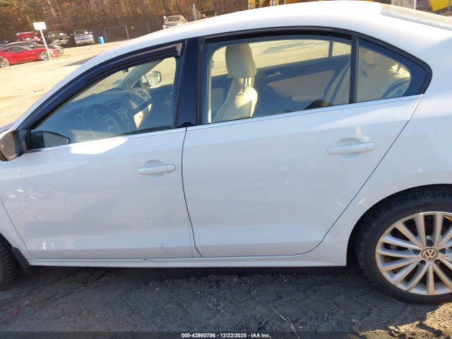 Aukcja sprzedaży 2016 Volkswagen Jetta 1.8t Sel, vin: 3VWL17AJ5GM341019, numer aukcji: 43980796