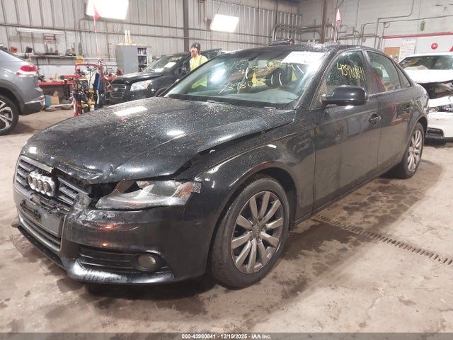 2012 AUDI A4 WAUAFAFL2CA118444 Photo 1