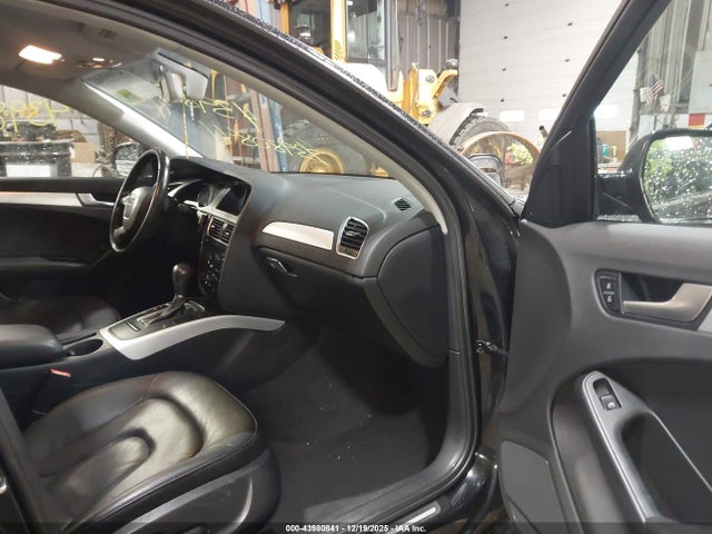 2012 AUDI A4 WAUAFAFL2CA118444 Photo 4