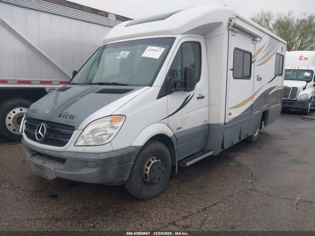 43980857 :رقم المزاد ، WDAPF4CC1B9471375 vin ، 2011 Mercedes-benz Sprinter 3500 مزاد بيع