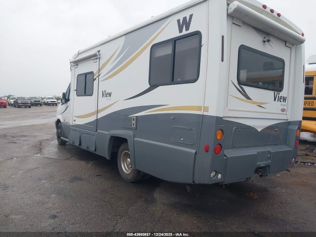 43980857 :رقم المزاد ، WDAPF4CC1B9471375 vin ، 2011 Mercedes-benz Sprinter 3500 مزاد بيع