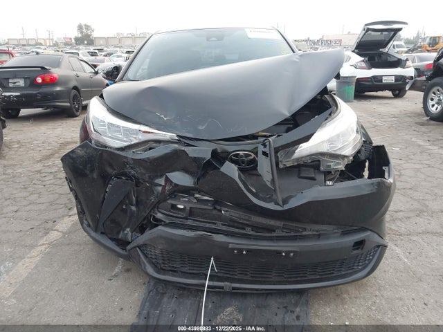 JTNKHMBX4M1116672 Toyota C-hr Nightshade Edition