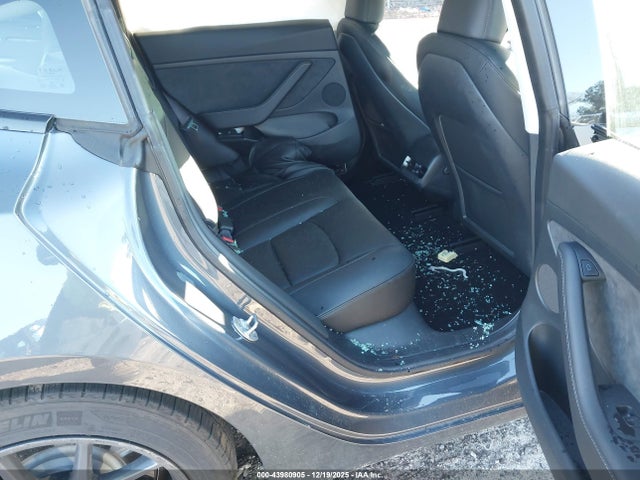 2023 TESLA MODEL 3 5YJ3E1EA1PF705021 Photo 7