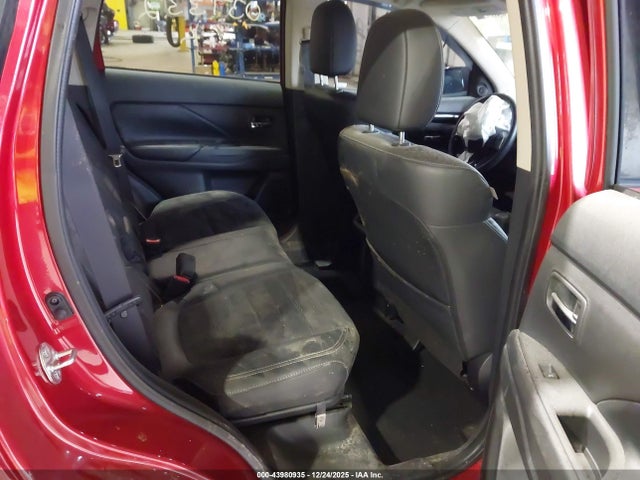 Mitsubishi Outlander Se 2019 JA4AD3A35KZ037332 Image 8
