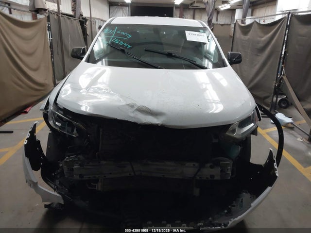 Продаж на аукціоні авто 2021 Chevrolet Traverse Fwd Ls, vin: 1GNERFKW2MJ232655, номер лоту: 43981005