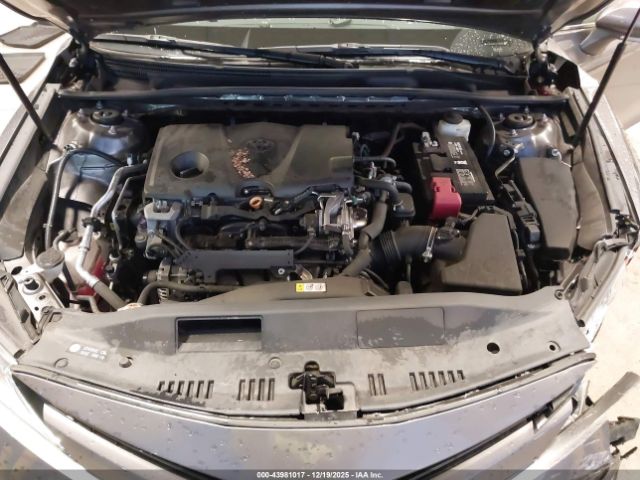 2018 TOYOTA CAMRY 4T1B11HK8JU110740 Photo 9