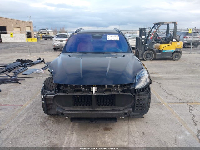 Maserati Grecale Modena 2023 ZN682AVMXP7409279 Image 13
