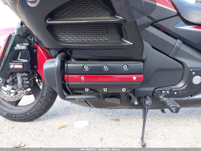 2015 HONDA GL1800 JH2SC68Y8FK100168 Photo 8