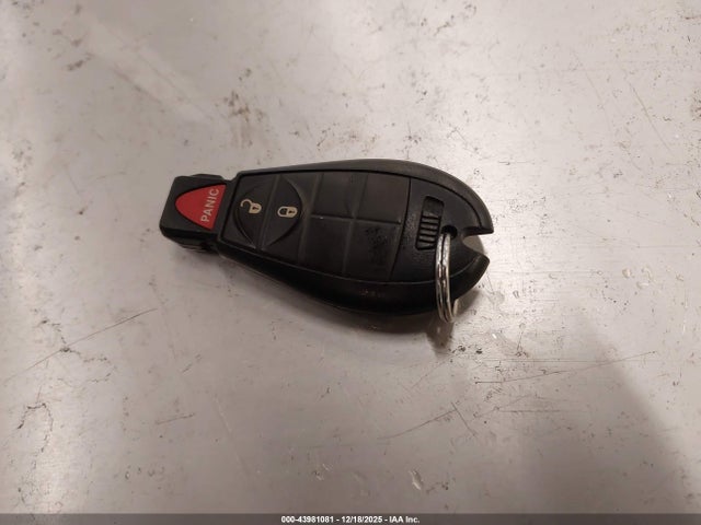 1C4PJMCS9GW306928 Jeep Cherokee Latitude