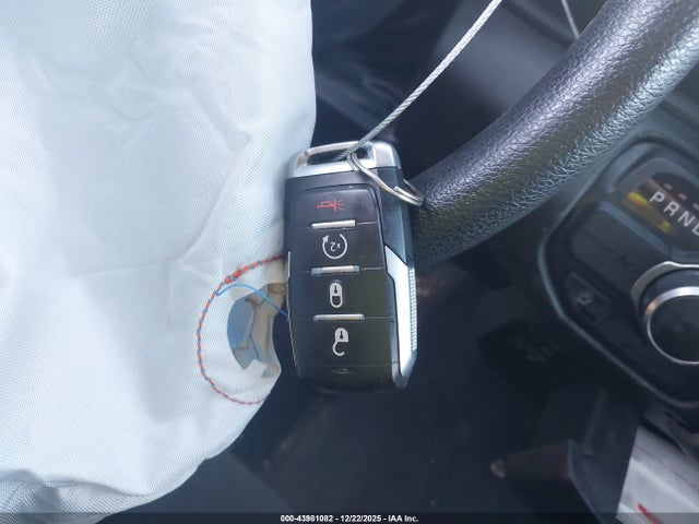 Aukcja sprzedaży 2025 Ram 1500 Tradesman  4x2 5'7 Box, vin: 1C6RREGG2SN640205, numer aukcji: 43981082