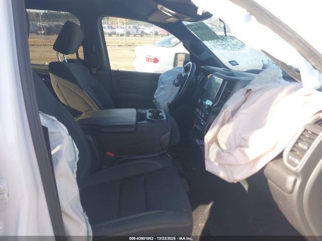Aukcja sprzedaży 2025 Ram 1500 Tradesman  4x2 5'7 Box, vin: 1C6RREGG2SN640205, numer aukcji: 43981082
