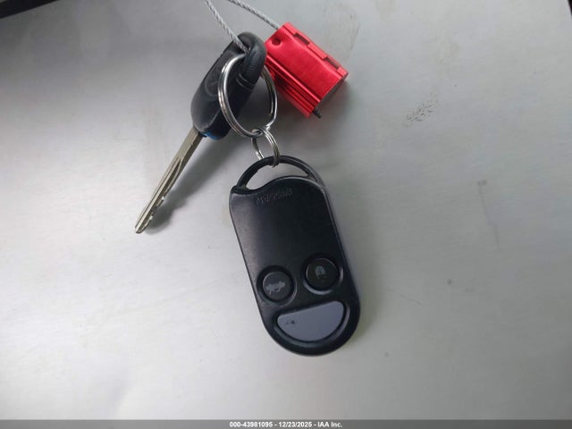 2001 NISSAN ALTIMA 1N4DL01D11C139893 Photo 10