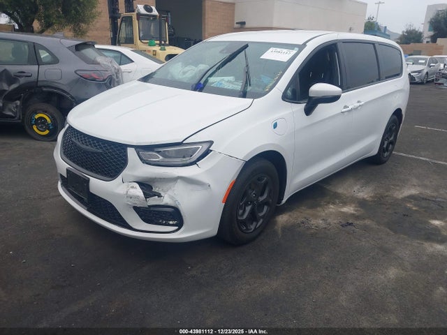 2023 CHRYSLER PACIFICA HYBRID 2C4RC1L74PR618631 Photo 1