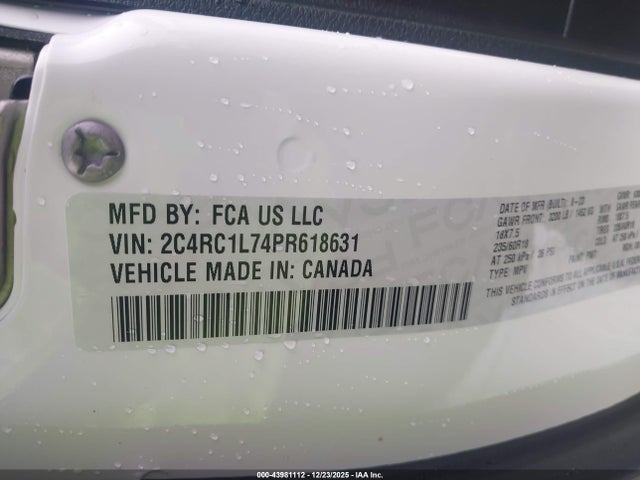 2023 CHRYSLER PACIFICA HYBRID 2C4RC1L74PR618631 Photo 8