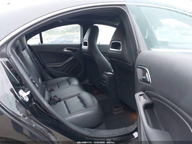 2015 MERCEDES-BENZ CLA 250 WDDSJ4GB7FN217115 Photo 7