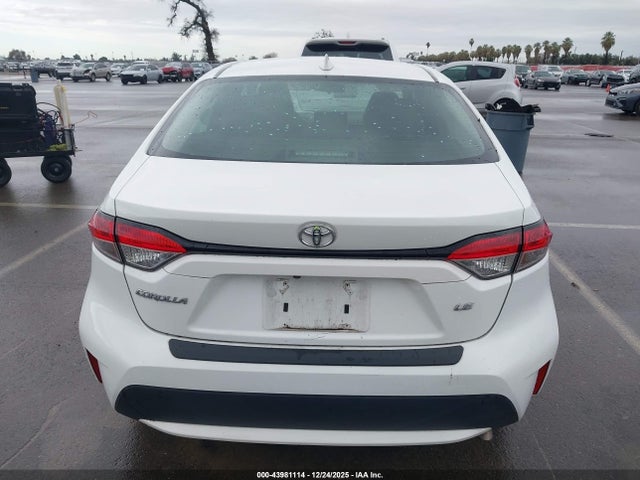 Продажа на аукционе авто 2021 Toyota Corolla Le, vin: 5YFVPMAE5MP213640, номер лота: 43981114