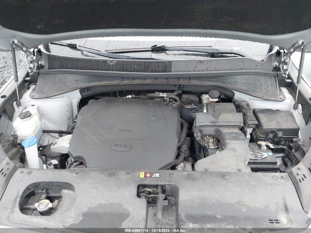 5XYPGDA5XKG464356 KIA Sorento 3.3l Lx