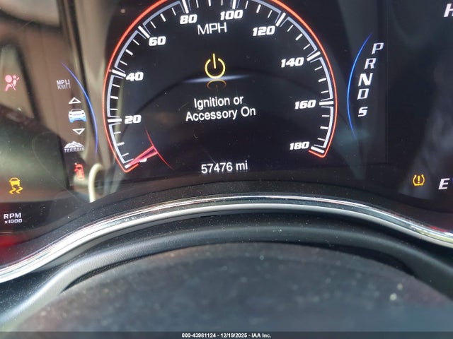 43981124 :رقم المزاد ، 1C4RJFDJXEC235909 vin ، 2014 Jeep Grand Cherokee Srt-8 مزاد بيع