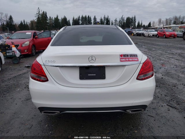 55SWF4JB3HU196608 Mercedes-Benz C 300