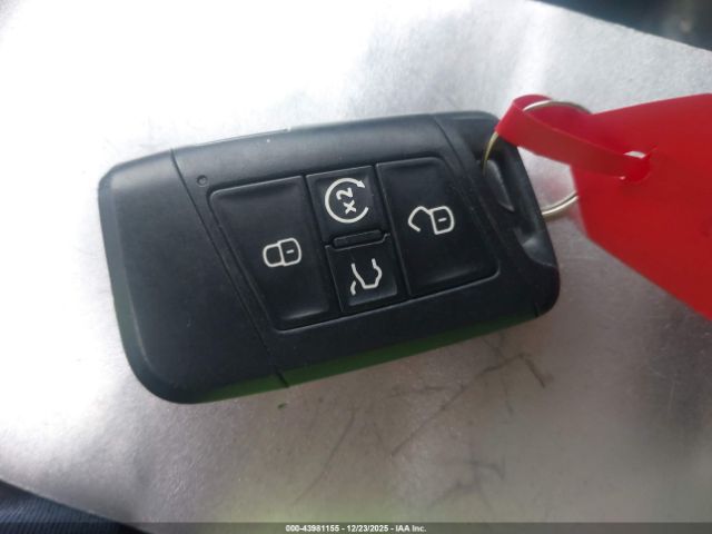 2018 VOLKSWAGEN ATLAS 1V2LR2CA3JC578921 Photo 10