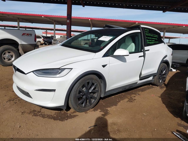 2022 TESLA MODEL X 7SAXCBE61NF336606 Photo 1