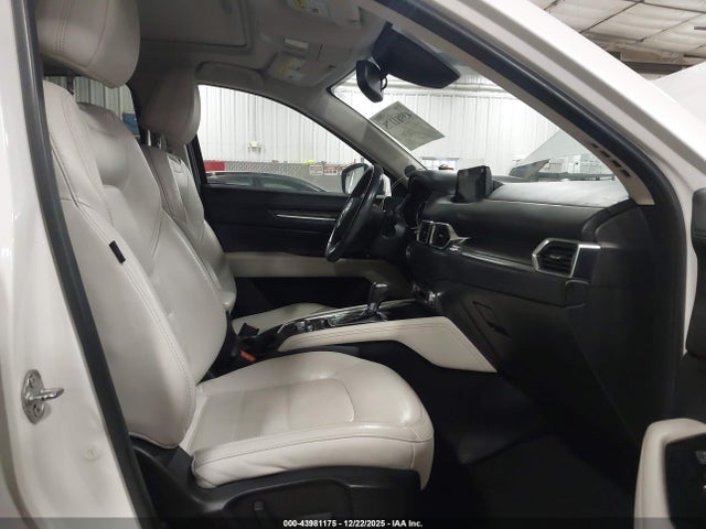 Продаж на аукціоні авто 2018 Mazda Cx-5 Grand Touring, vin: JM3KFBDM7J0400808, номер лоту: 43981175