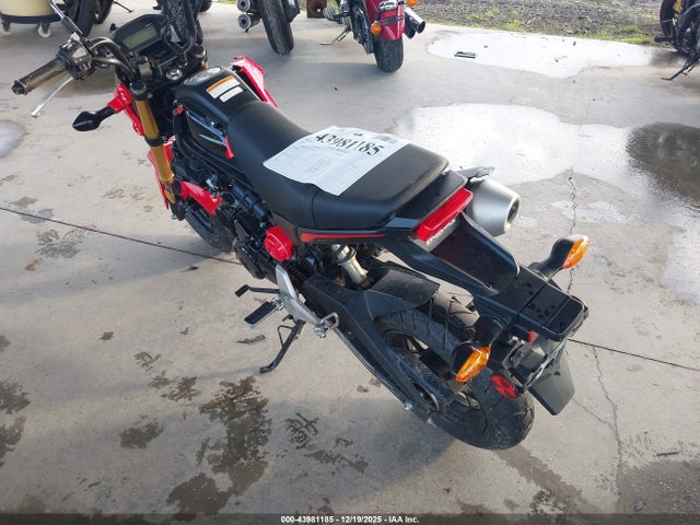 MLHJC6111F5101627 Honda Grom 125
