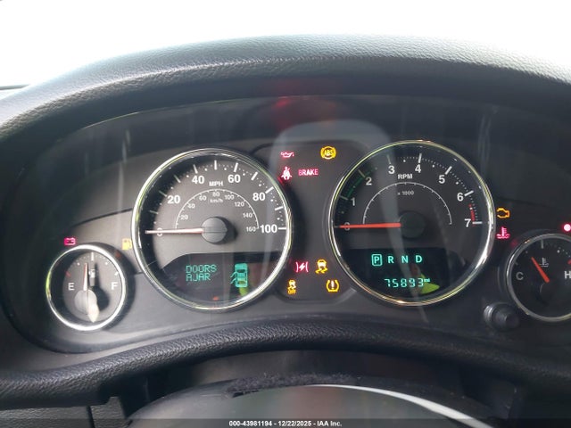 1C4BJWEG5HL531784 Jeep Wrangler Unlimited Sahara 4x4