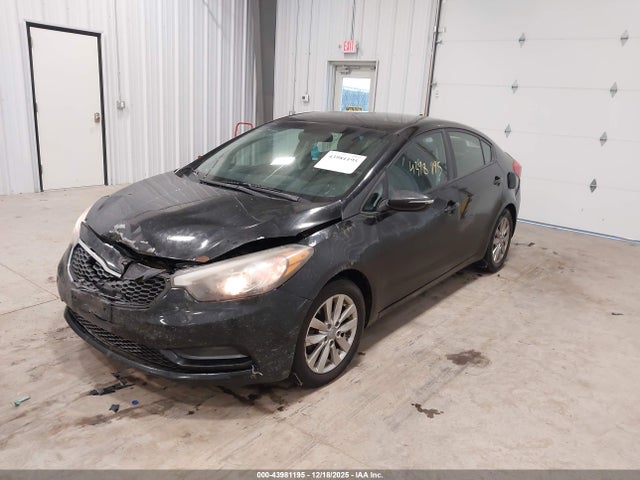 KNAFX4A68G5471100 KIA FORTE LX
