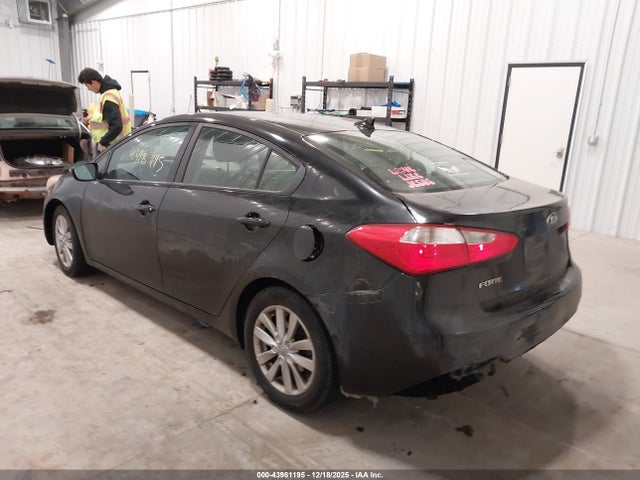 KNAFX4A68G5471100 KIA FORTE LX